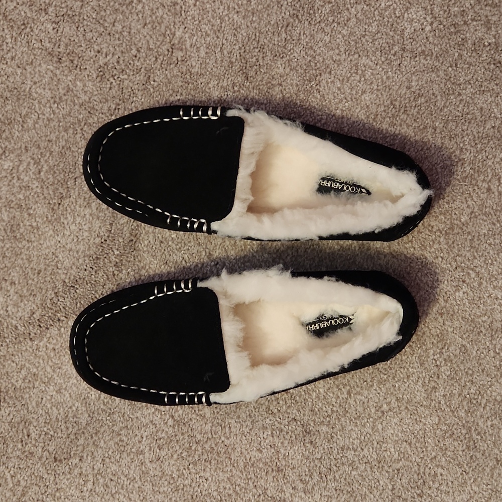 Ugg Koolabura black moccasins 7